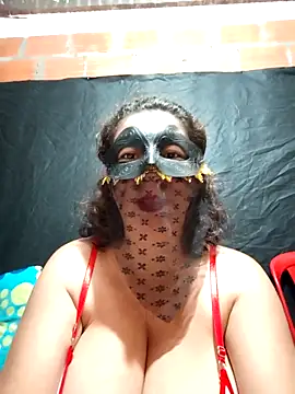 Show modela mature_breasts na web-kameri