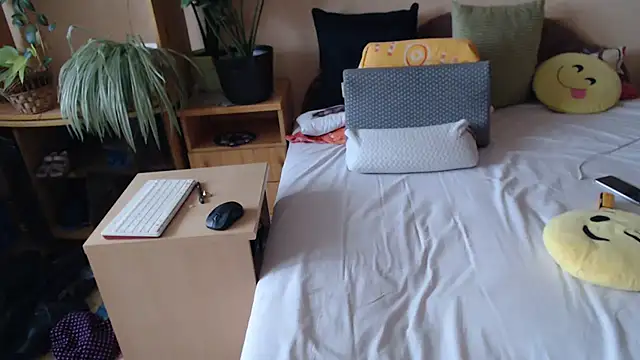 Онлайн чат XXX Dorina