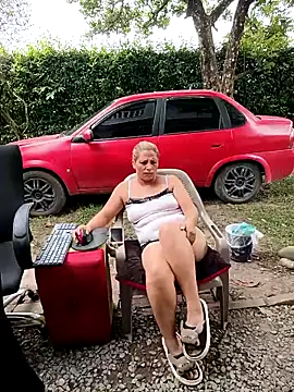 hotandfierylatinos2023 Chat XXX in diretta