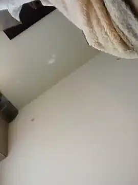 Rakastava Adlı Modelin Canlı XXX Sohbeti