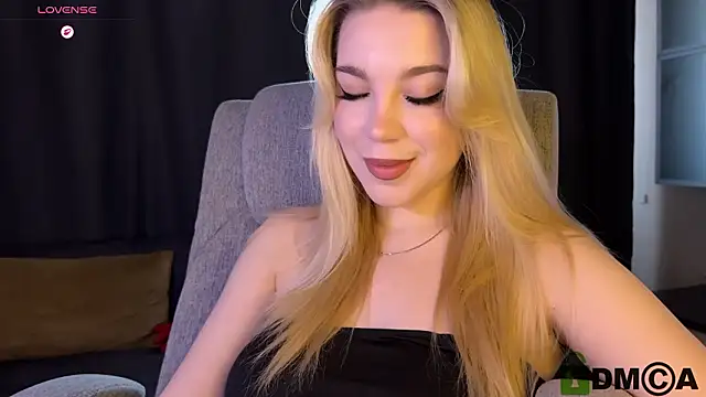 ariashaa Adlı Modelin Canlı XXX Sohbeti