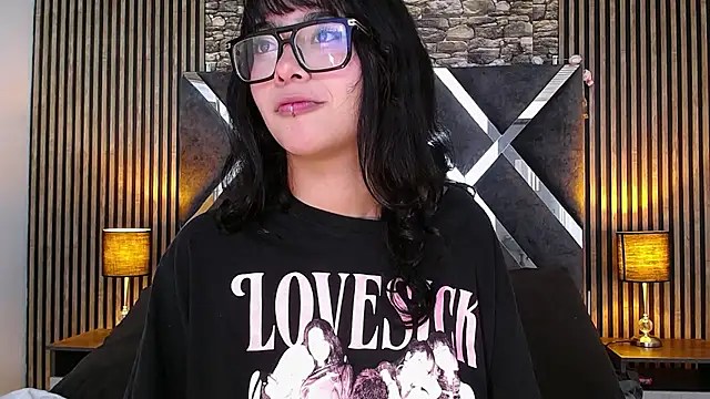 Živý XXX chat Amy_channel