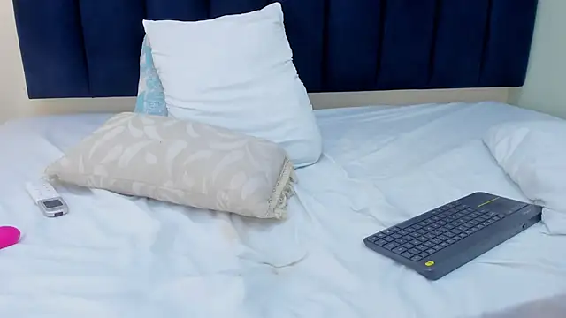 mayaevansmg's Live XXX Chat