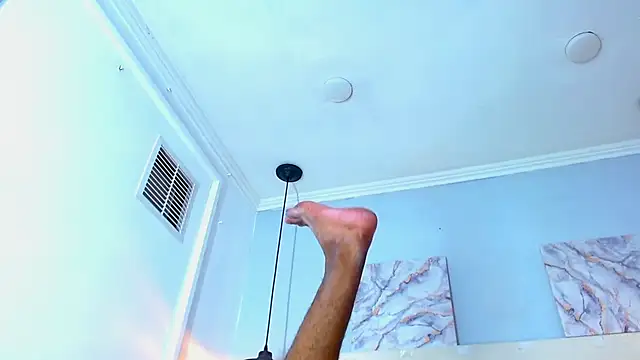 Santiago_Ortiz_ Live XXX-chat