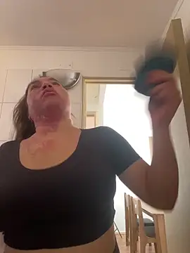 WHITEWOMEN_2 Pertunjukan Webcam