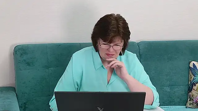 Chat +18 de Sandra_Sunrise ao vivo