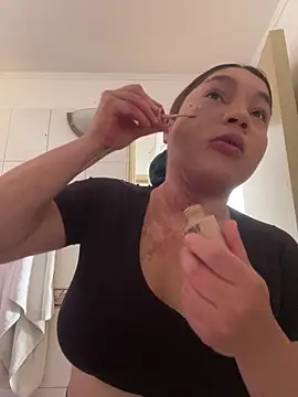 WHITEWOMEN_2's Live XXX Chat