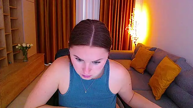 _Mia_Adams – Naživo XXX chat