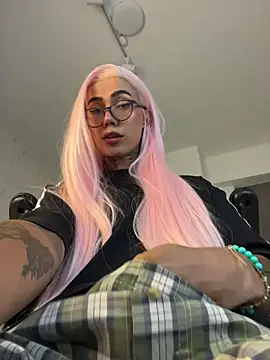 miss_tatiana_'s Webcam Show