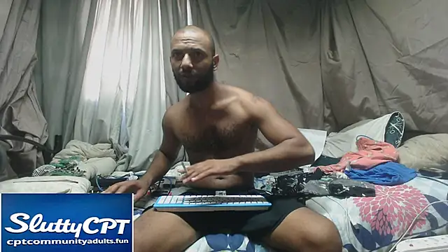 Camodick élő XXX-chatje