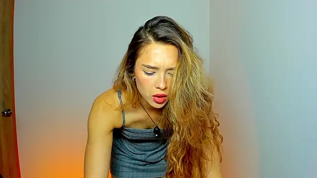 عرض كام your_little_girl7