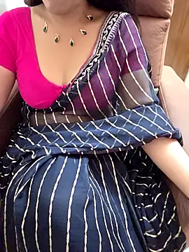 Roja-Telugu777 লাইভ XXX চ্যাট