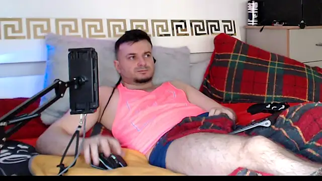 FuckToyBoy69's Webcam Show