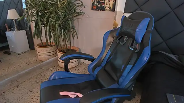 kai_storn's Webcam Show