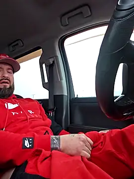 Chatroom XXX en direct de Beardedtattood