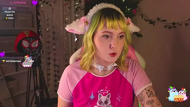 Roziett_Belle Adlı Modelin Canlı XXX Sohbeti