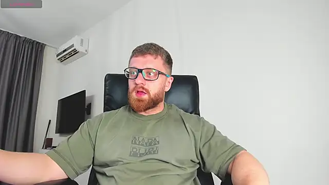 Findom_guy Adlı Modelin Canlı XXX Sohbeti