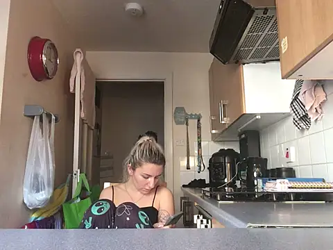 xxamyleighxx Adlı Modelin Canlı XXX Sohbeti