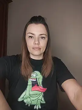 KrissSexi Adlı Modelin Canlı XXX Sohbeti