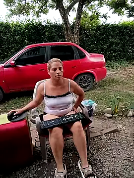 Онлайн чат XXX hotandfierylatinos2023