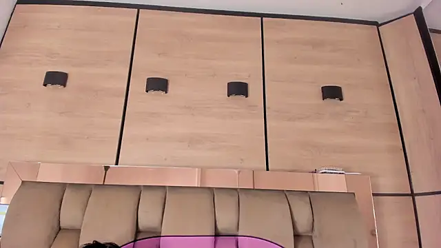 Sembang XXX Secara Langsung karol_lewiss