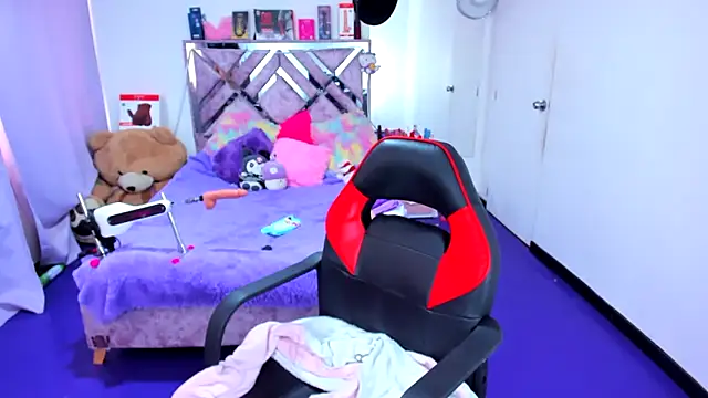 Luna_Analya 即時 XXX 聊天