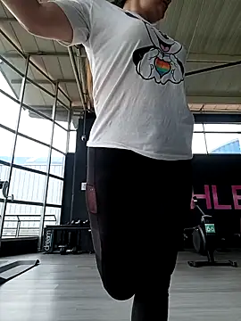 tata_sanz_'s Live XXX Chat