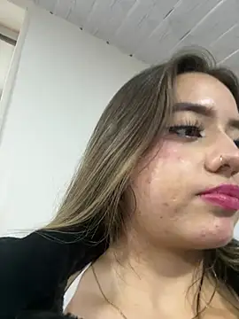 arycooper_'s Live XXX Chat