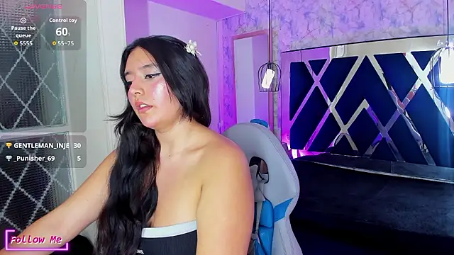 Miss_Scarlett22: απευθείας συνομιλία ΧΧΧ