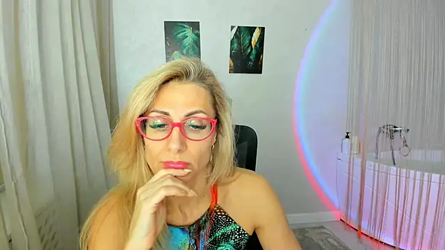 MuseOfStage Live XXX-chat