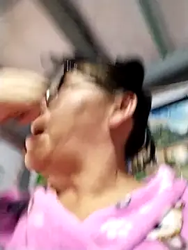 clarita_01's Webcam Show