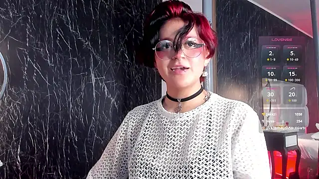 YuuMiko: вебкам-шоу