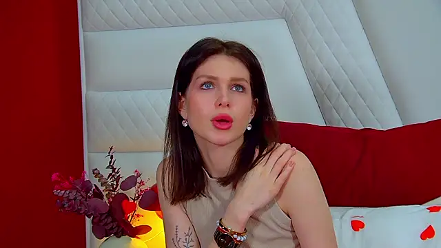 KristiClar 即時 XXX 聊天