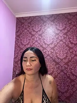 juliana_diaz 即時 XXX 聊天