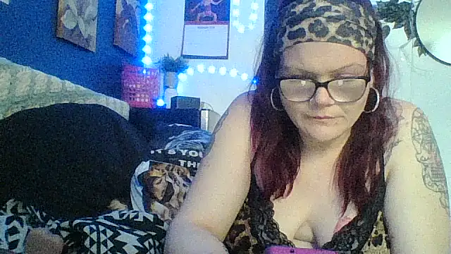 Sexymilf6992 Show in webcam