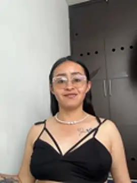 Anni_Rose Pertunjukan Webcam