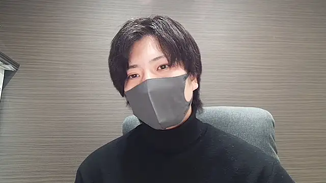 CHROME-kun925 在線直播表演