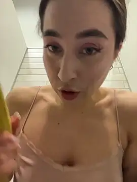 Živý XXX chat Holly_Play