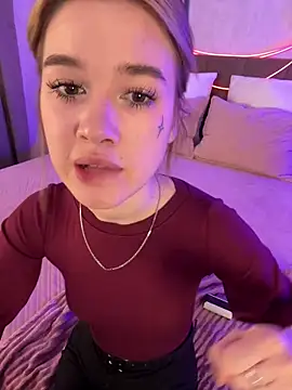 Show modela Marryme- na web-kameri