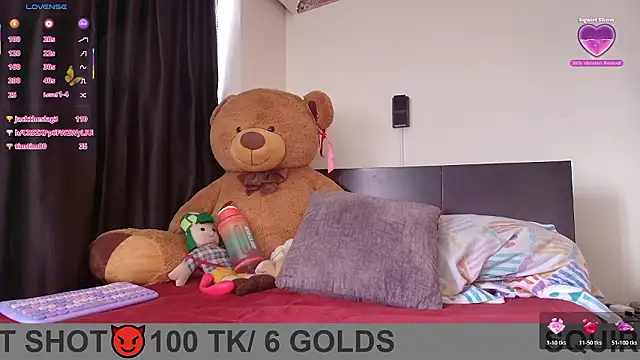 Онлайн чат XXX Samanntthaa__