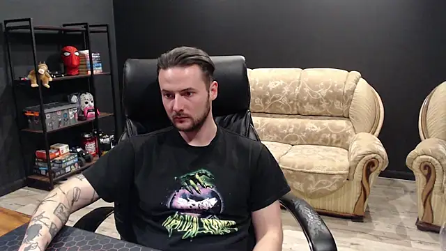 MihasikD 现场XXX聊天