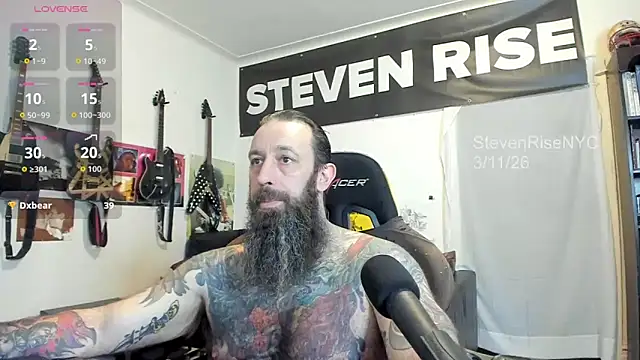 StevenRiseNYC Show in webcam