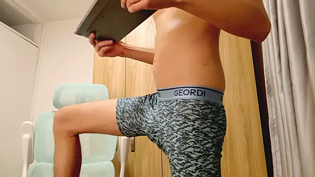 Allangil_ Webcam Show