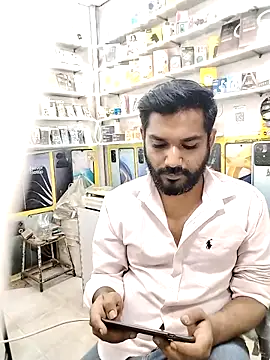 avi007p's Webcam Show