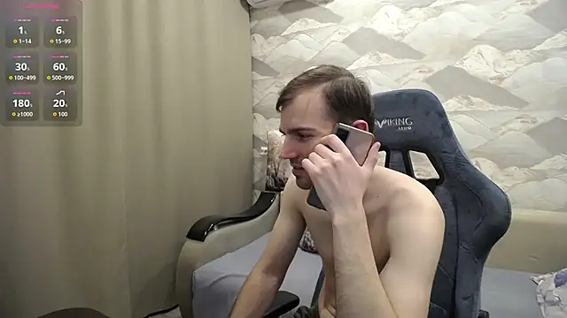 SerzhKorol1's Live XXX Chat