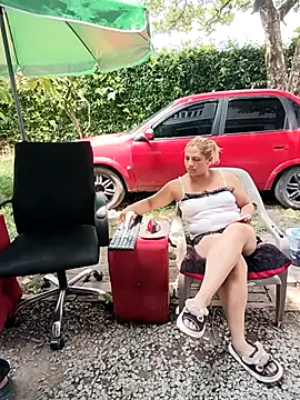 hotandfierylatinos2023 即時 XXX 聊天