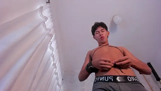 Вебкам-шоу dave_eliot