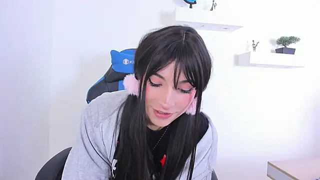 Pokazy przed kamerką – Damiian20_