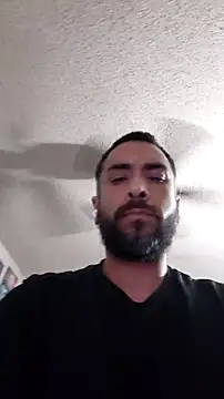 Pokazy przed kamerką – Forbidden_daddy