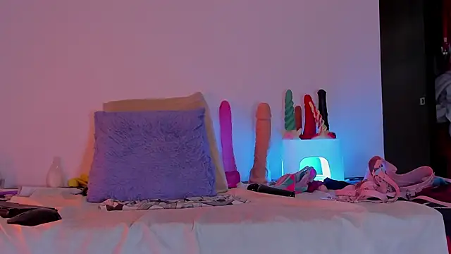 Show modela naty_hot4uu na web-kameri